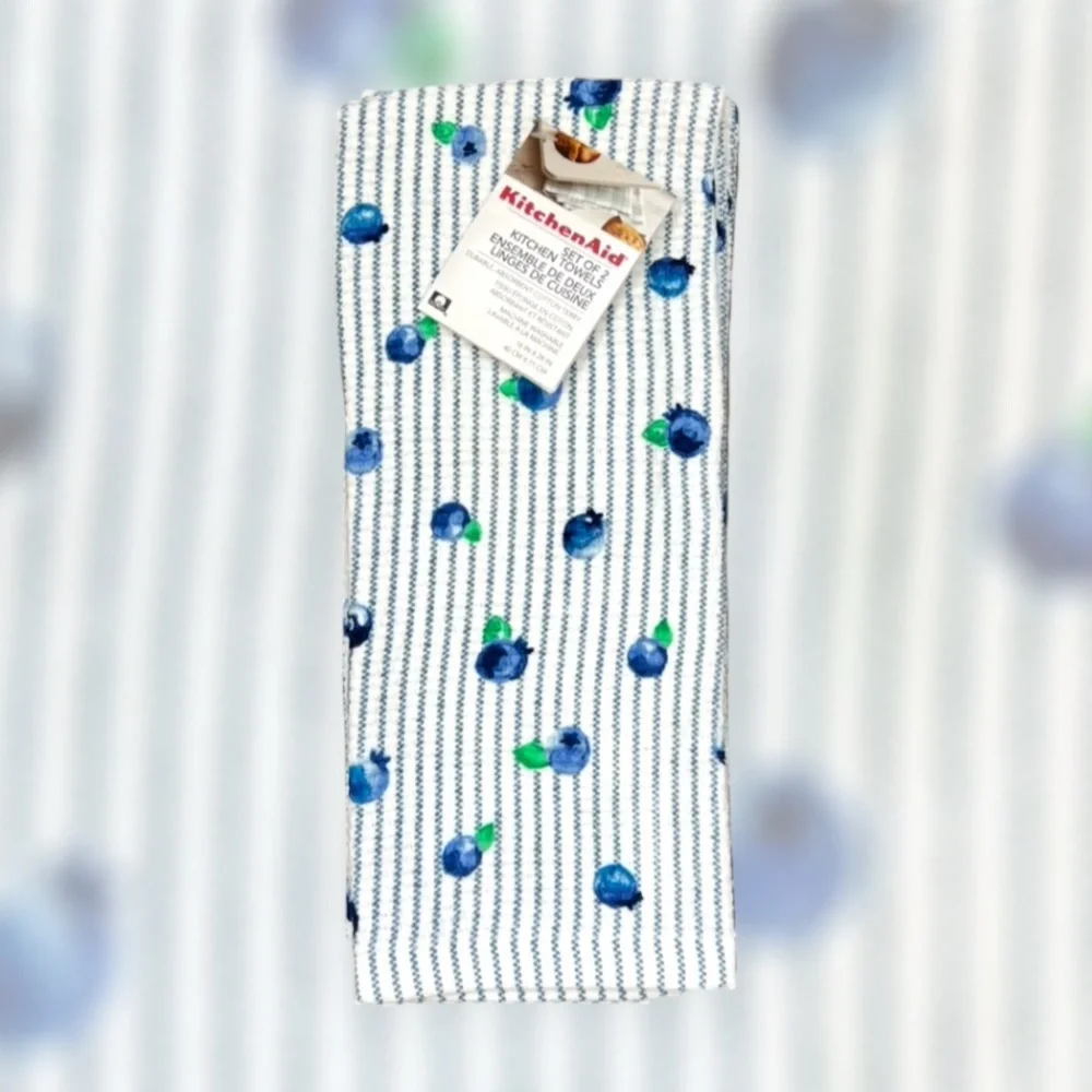 KitchenAid - ‘Blueberry Bundle’ Dish Towels (4). NWT. Firm!